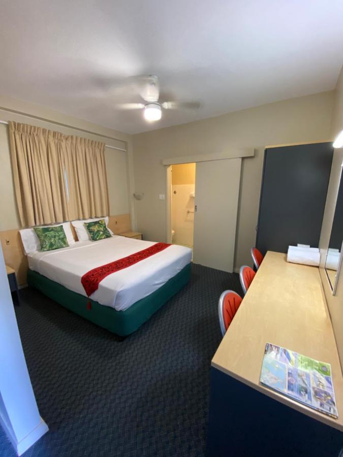 Motor Motel